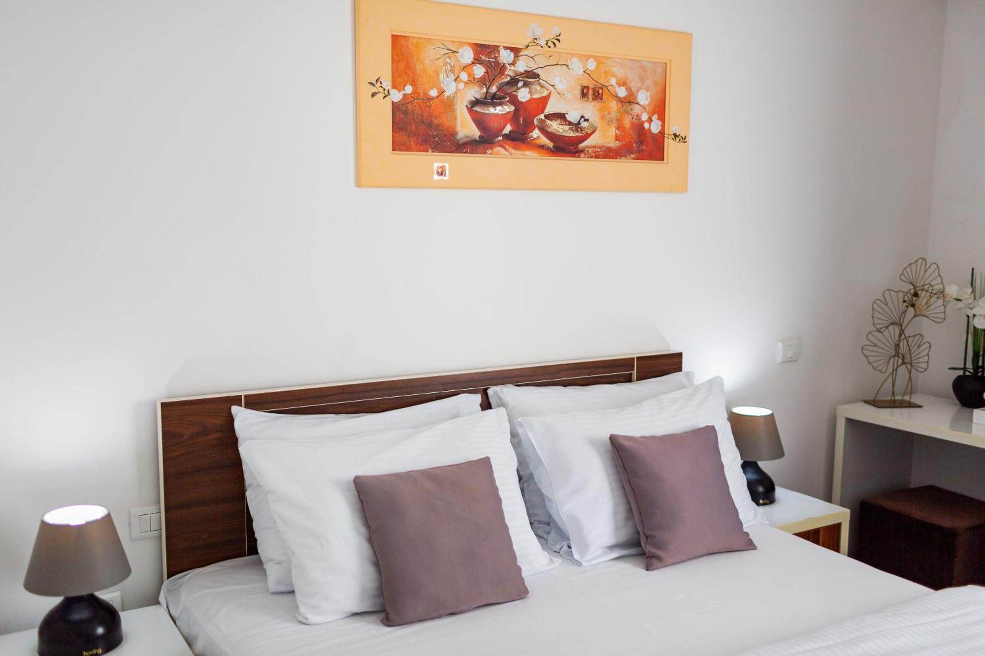 Hotel La Mer Budva Exterior photo
